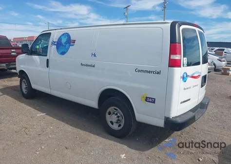 2017 Chevrolet Express 2500 Work Van from USA, damaged, VIN 1GCWGAFF5H1102505